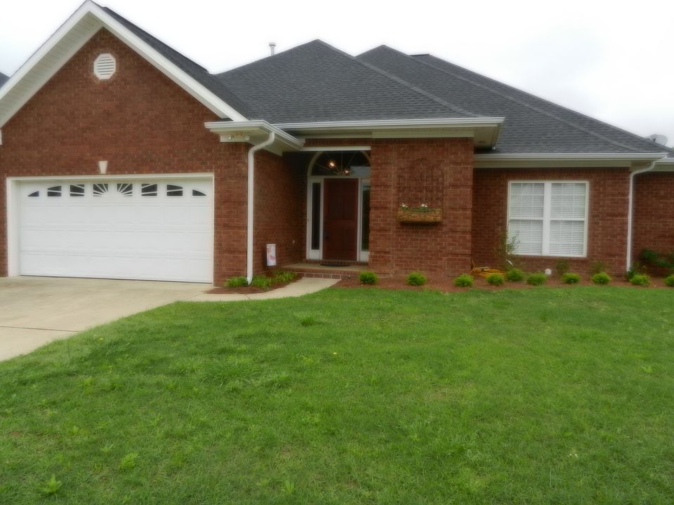 1st image of 1538 Hodge Cir