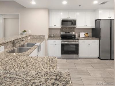 9229 Regents Rd #L124, La Jolla, CA, 92037