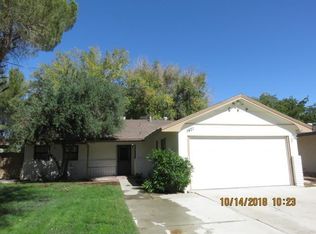 1421 W Avenue H14, Lancaster, CA 93534