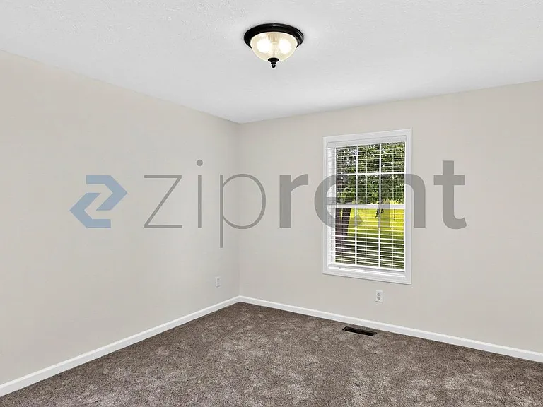 720 Rock Springs Rd — Photo 41