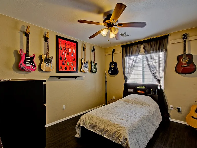 31325 N Shale Dr — Photo 12