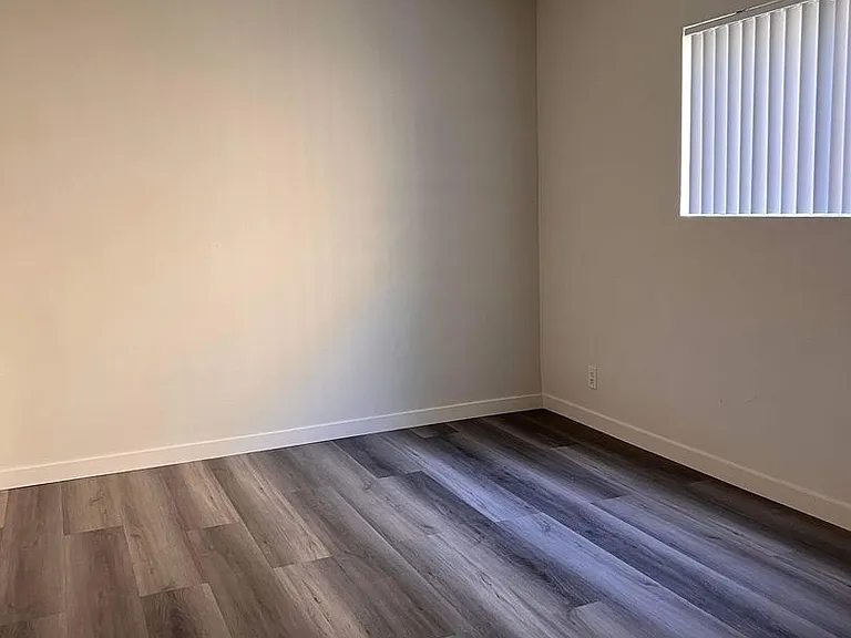8377 North Gate, LLC — Photo 9