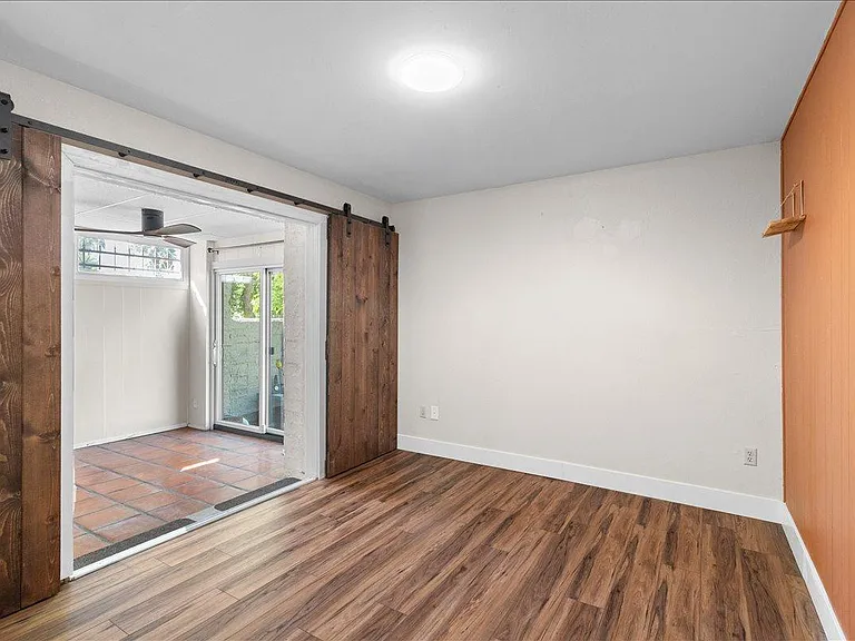 16646 N 29th Dr — Photo 15
