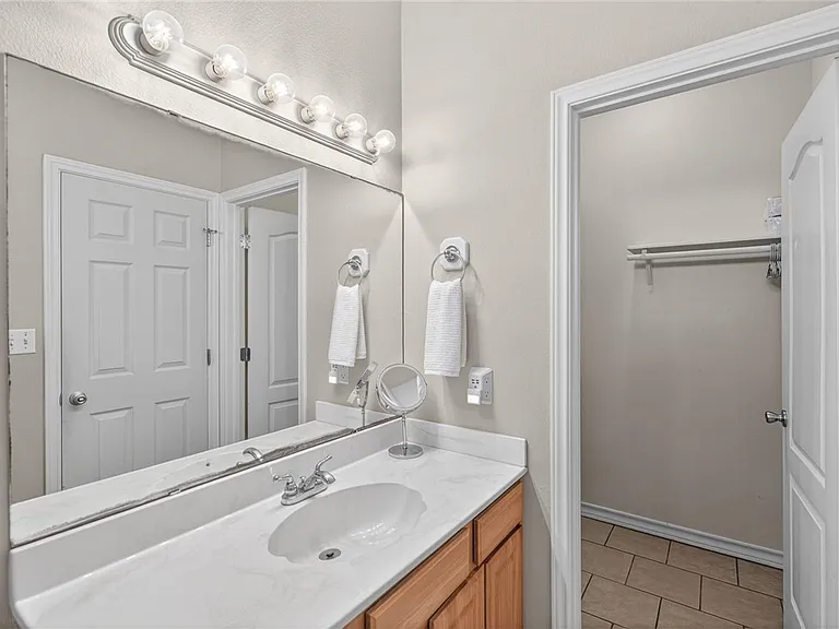 14202 Encantada Ave #401 — Photo 13