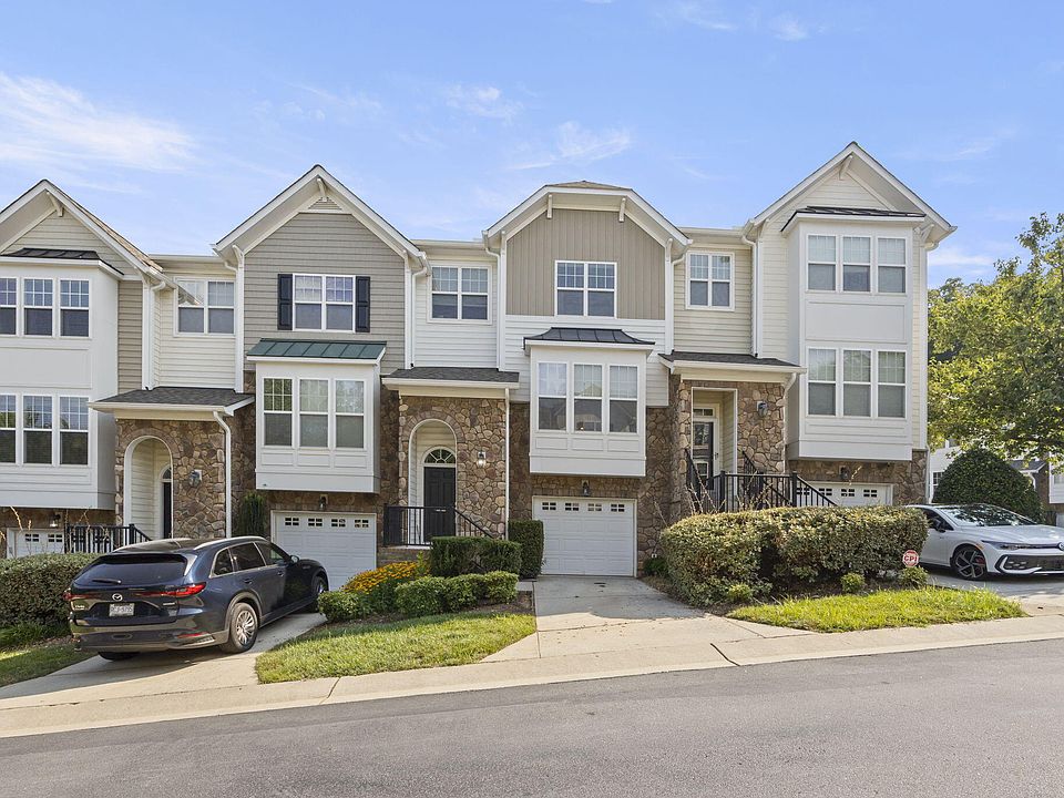 1st image of 5916 Longeria Ct