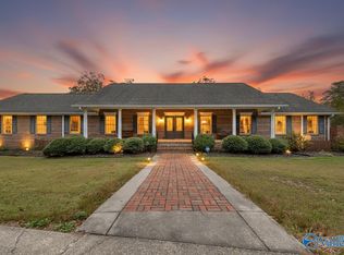 489 Solitude Ave, Albertville, AL 35950