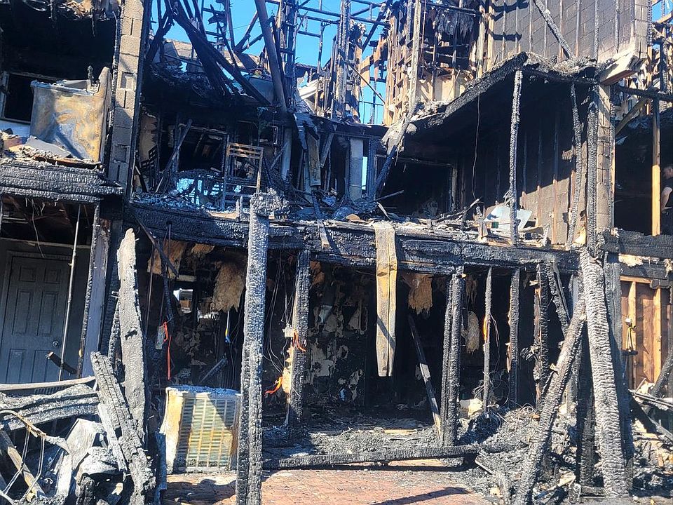 2nd image of 1935 Brookside Dr