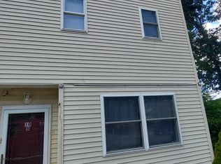 10 Hillcrest St #B, Norwich, CT 06360
