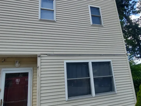 10 Hillcrest St #B, Norwich, CT 06360