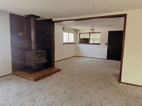 3rd image of 250 S 7th St