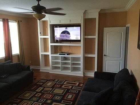 Den/Family Room