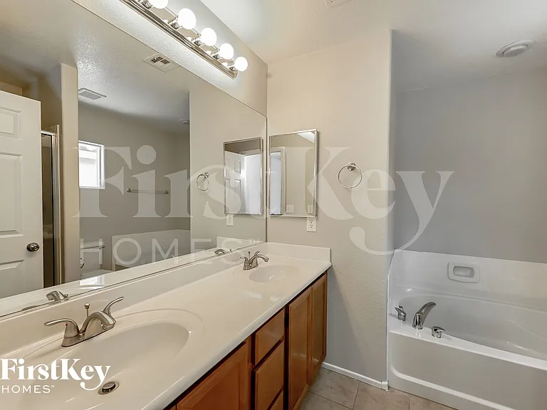 8302 Time Machine Ave — Photo 14