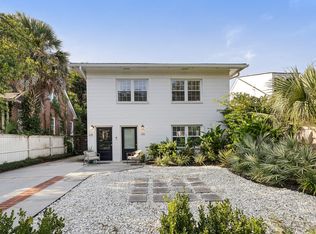 68 Dunnemann Ave, Charleston, SC 29403