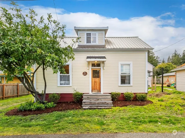 121 Randolph Street, Port Hadlock, WA 98339