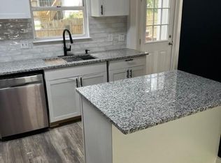1225 Oak Forest Ct, Marietta, GA 30008