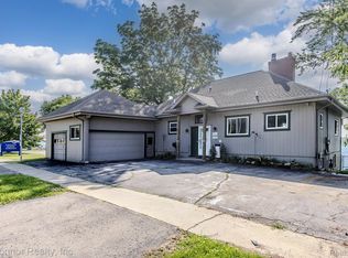3800 Military St, Port Huron, MI 48060