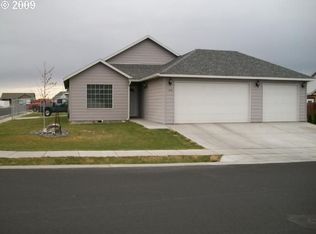 1328 SW 7th St, Hermiston, OR 97838