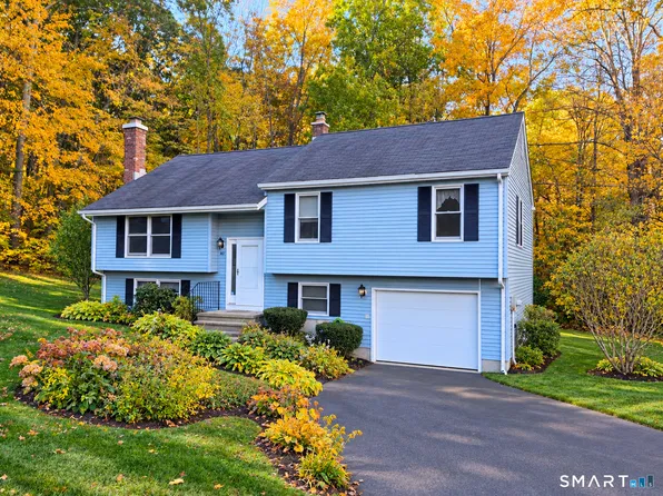 40 Valley View Court #40, Hamden, CT 06518