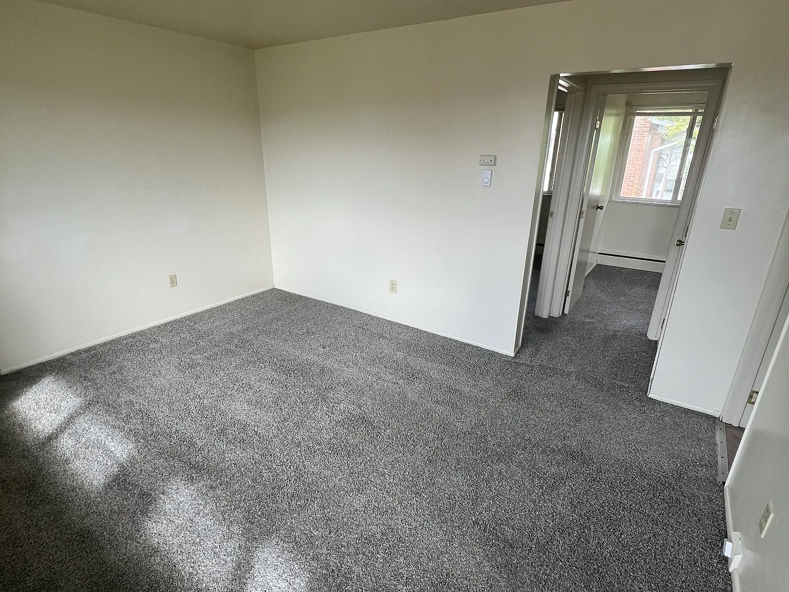 2907 Ronan Street - 3 — Photo 3
