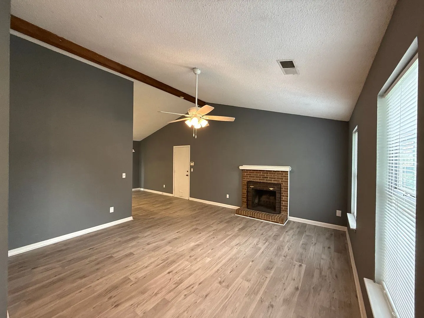 Leslie Farms — Photo 2