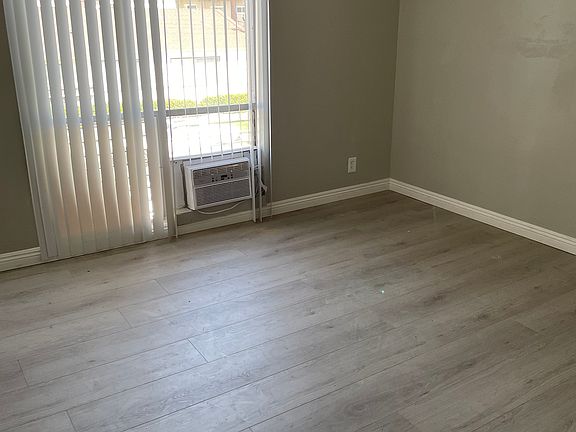4th image of 241 San Marcos St