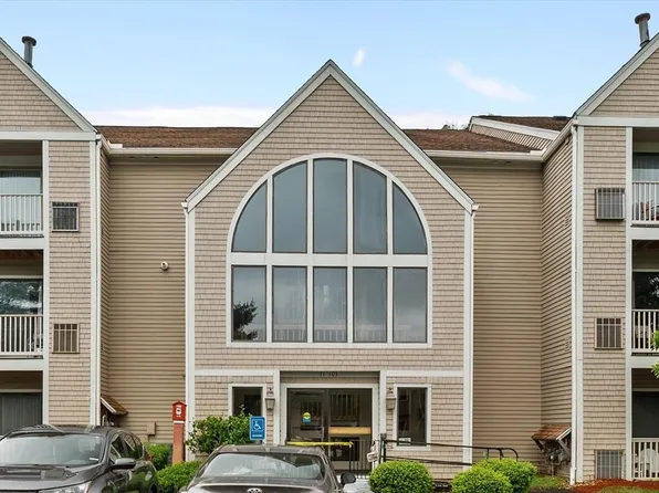 86 Hunters Run Pl, Haverhill, MA 01832