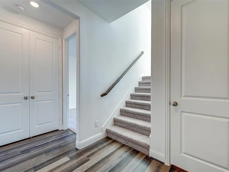 1415 Adell Rose Ln — Photo 14