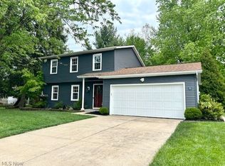 14777 Wilmington Dr, Strongsville, OH 44136