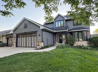 1265 Jefferson St S, Shakopee, MN 55379