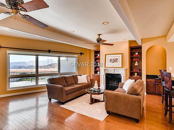 2nd image of 494 Marina Cv #0
