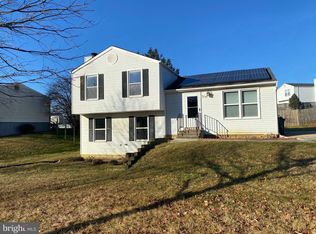 805 Avis Dr, Upper Marlboro, MD 20774