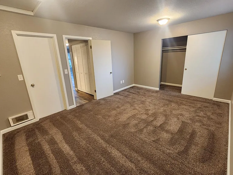 3721 Hoyt Ave #201 — Photo 6