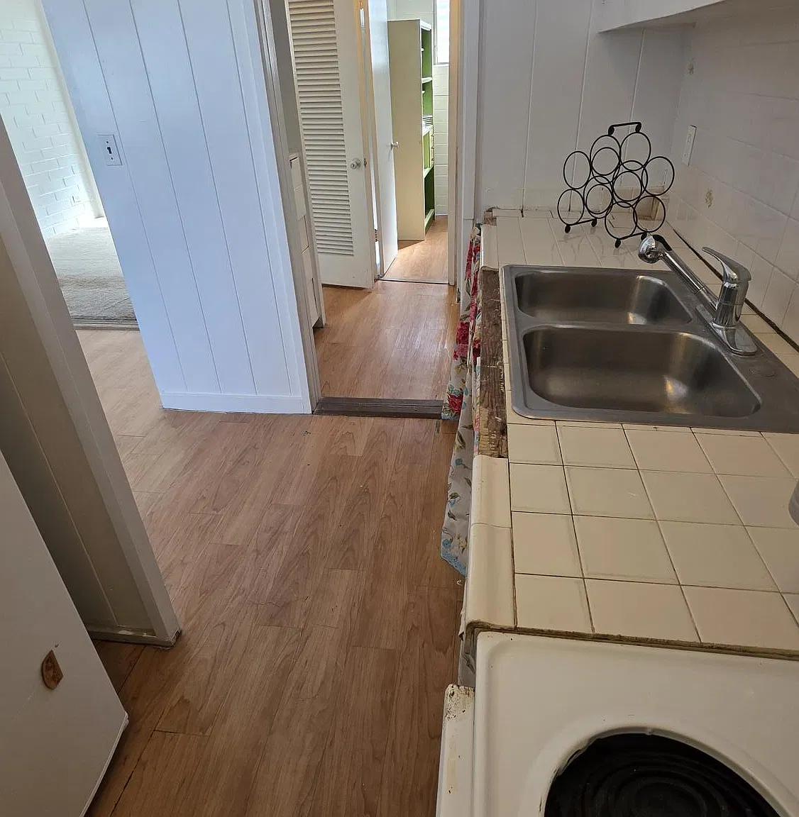 NAH41406 - 410 Nahua Street Apt 406 - Apt 406 — Photo 4