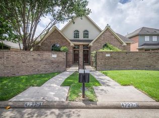 4727 Cashel Cir UNIT B, Houston, TX 77069