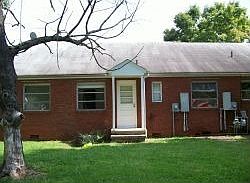 2nd image of 300B N 3rd Ave