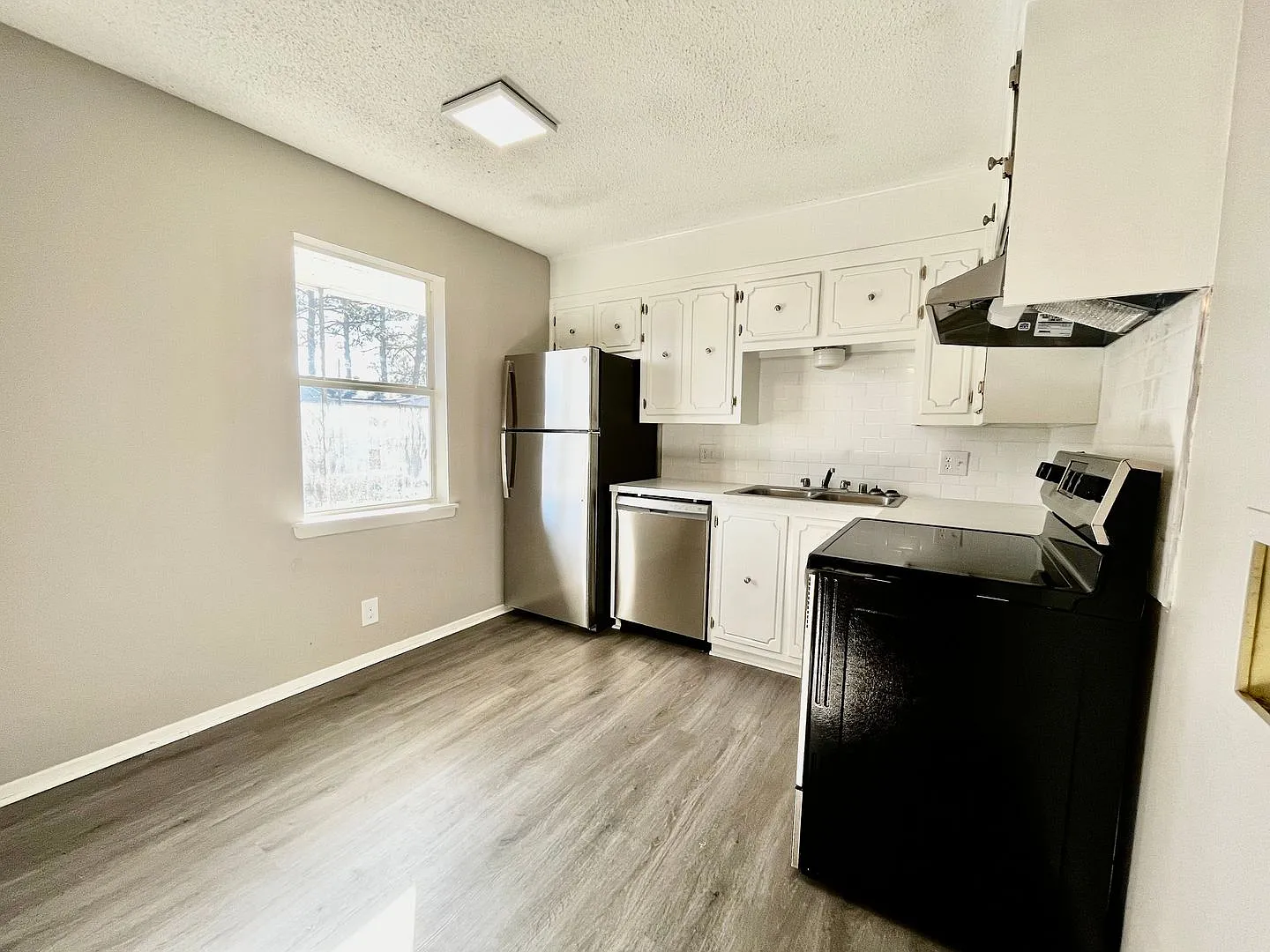 32 Stoneybrook (Sanabel) — Photo 4