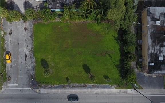 4th image of 515-525 W Sunrise Boulevard