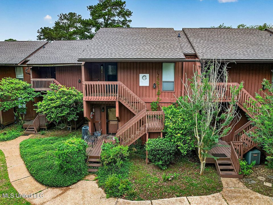 1st image of 238 Lakeside Villa #G