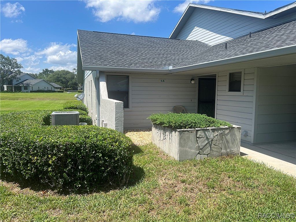 715 E Hartford St APT 4A