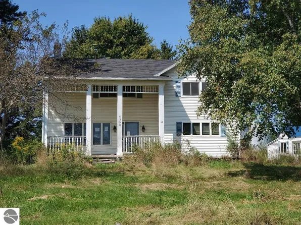 6398 Osborn Rd, Carson City, MI 48811