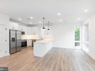 719 N 16th St #4, Philadelphia, PA 19130