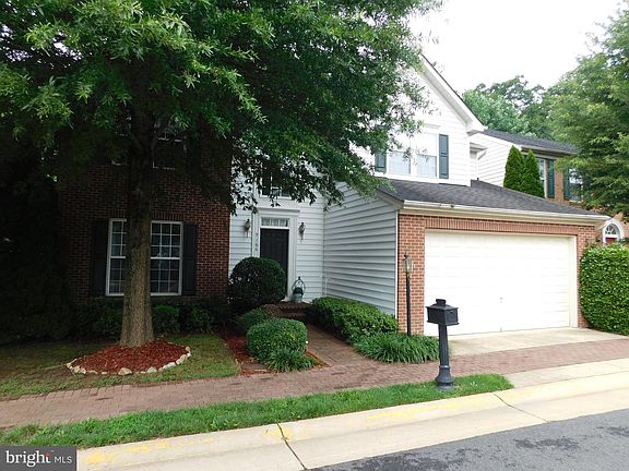 4th image of 9166 Stonegarden Dr
