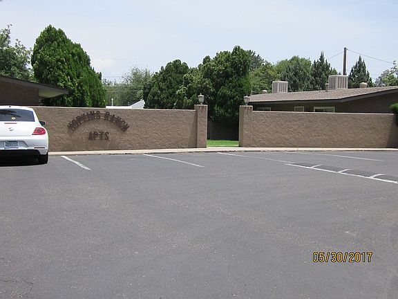 3rd image of 701 N 7th St