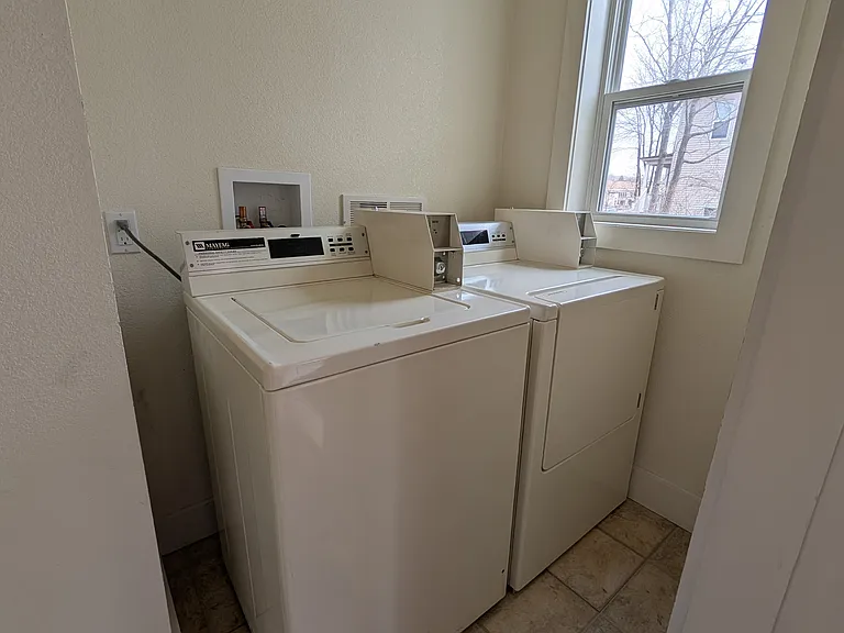 210 Michigan St #1 — Photo 14