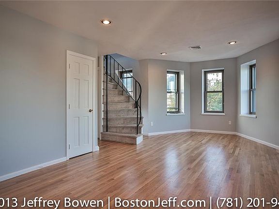 4th image of 36 Ashley St APT 4