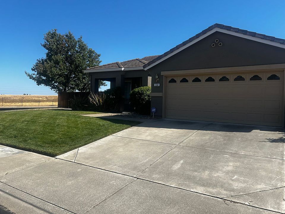 1st image of 554 Feather River Way