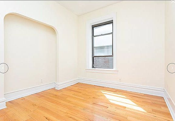 2nd image of 1165 Dean St #3B