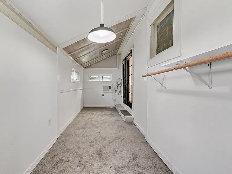 5618 Belmark St — Photo 23