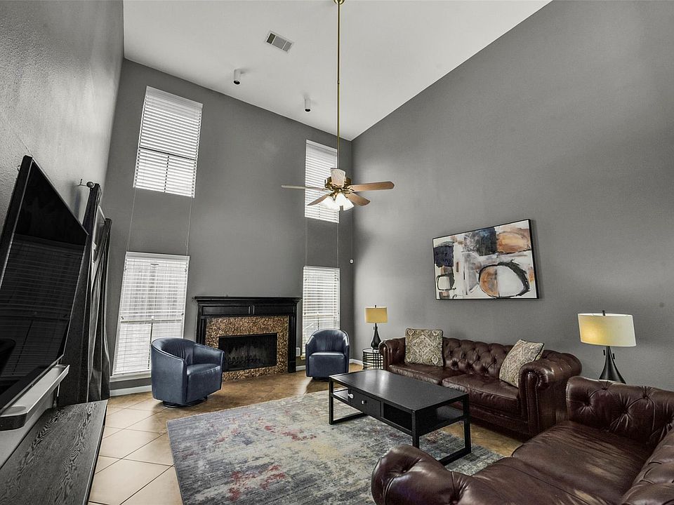 1st image of 1914 Augusta Dr APT 7