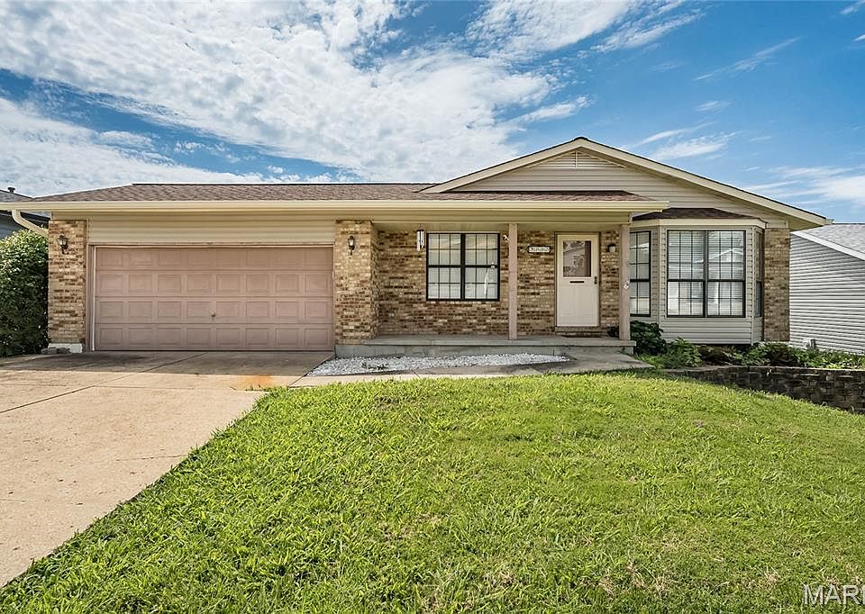 1st image of 3152 Lupine Dr